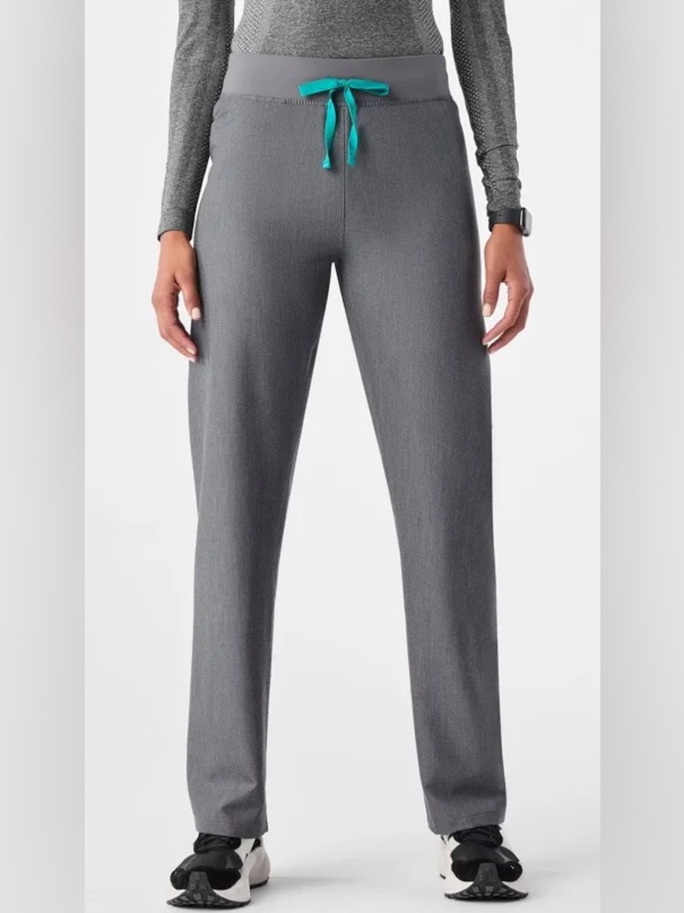 FIGS Women’s Livingston High Rise Pant, Graphite Grey, Medium